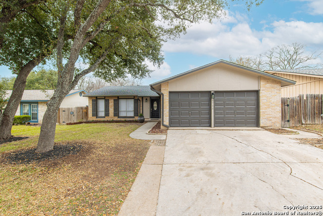 Details for 5711 Fort Clinton St, San Antonio, TX 78233