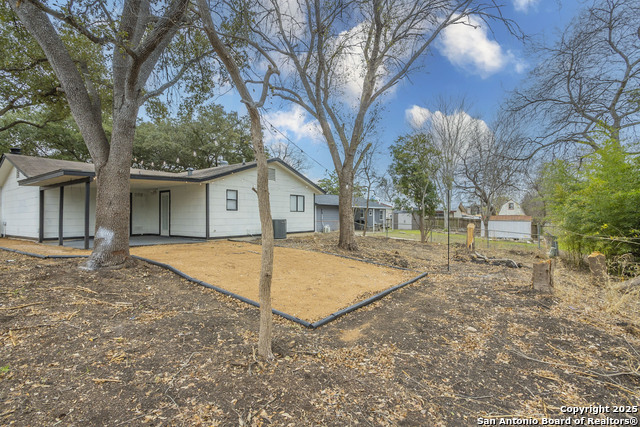 Listing photo id 15 for 12601 Wilderness Trl