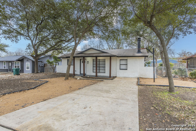 Listing photo id 18 for 12601 Wilderness Trl