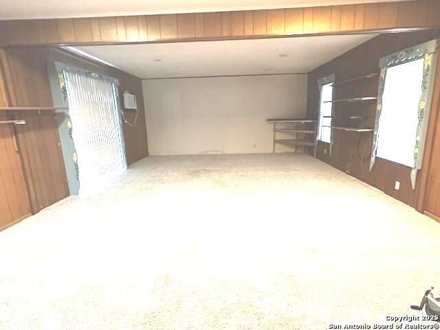 Image 8 of 18 For 3251 Woodlawn Ave W
