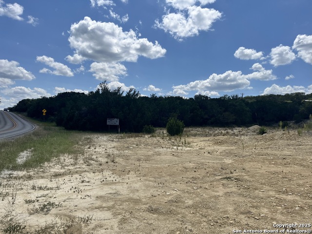 Listing photo id 2 for 9896 Park Road 37