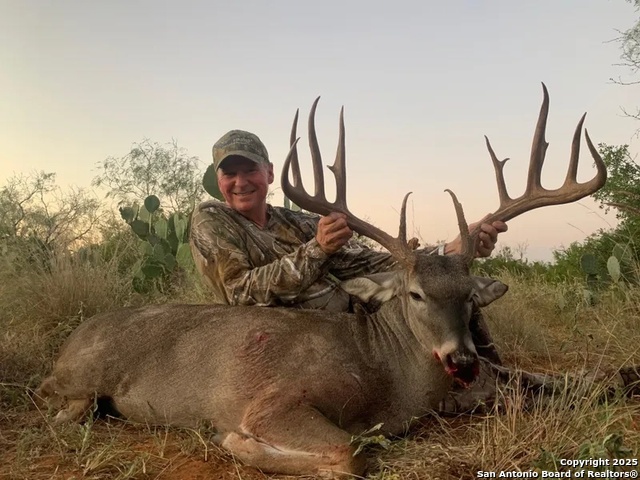 Image 114 of 120 For 9239 Fm 133  