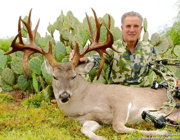 Image 115 of 120 For 9239 Fm 133  