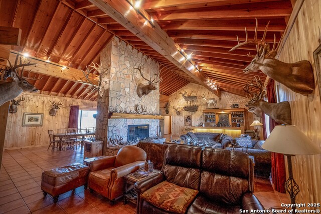 Image 27 of 120 For 9239 Fm 133  