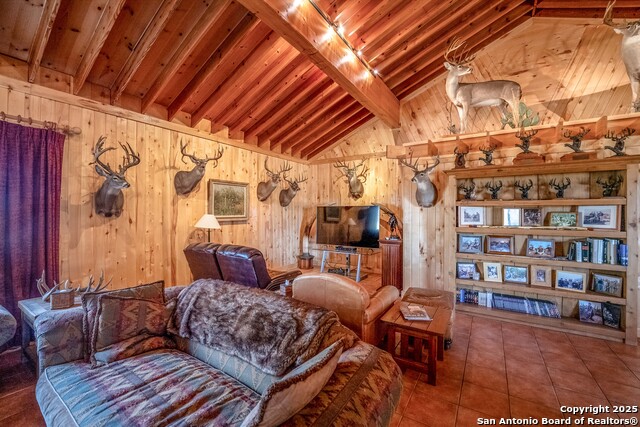 Image 33 of 120 For 9239 Fm 133  