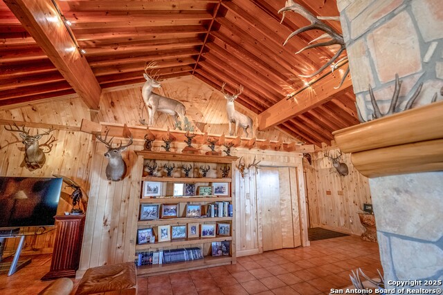 Image 34 of 120 For 9239 Fm 133  