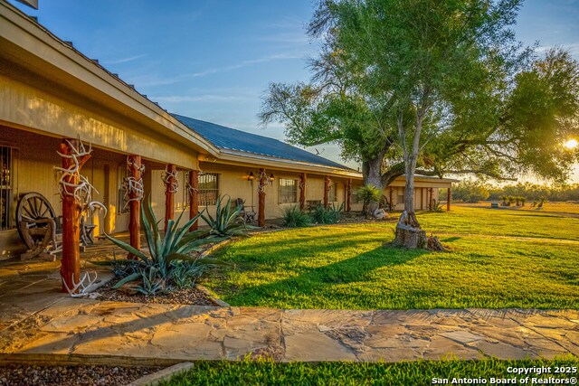 Image 36 of 120 For 9239 Fm 133  