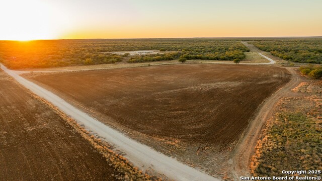 Image 65 of 120 For 9239 Fm 133  