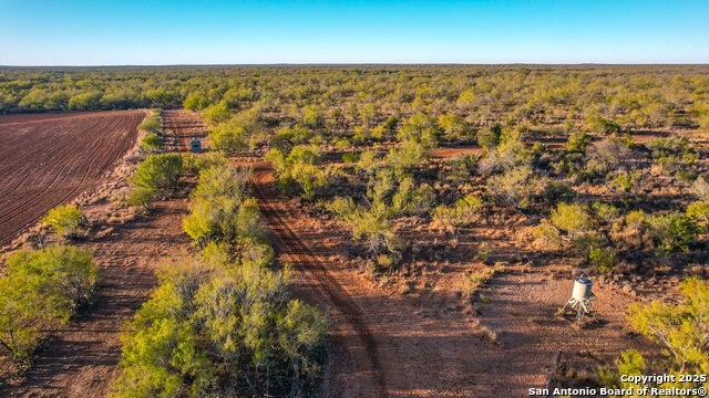 Image 69 of 120 For 9239 Fm 133  