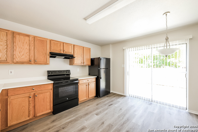 Image 8 of 16 For 107 Cedron Chase