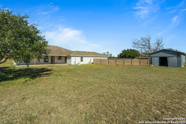 Listing photo id 24 for 5418 County Road 101