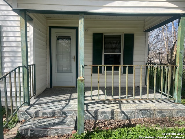 Image 11 of 11 For 1117 Standish St  A