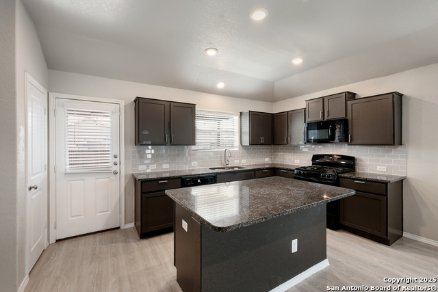 Image 12 of 31 For 9722 Marbach Hill