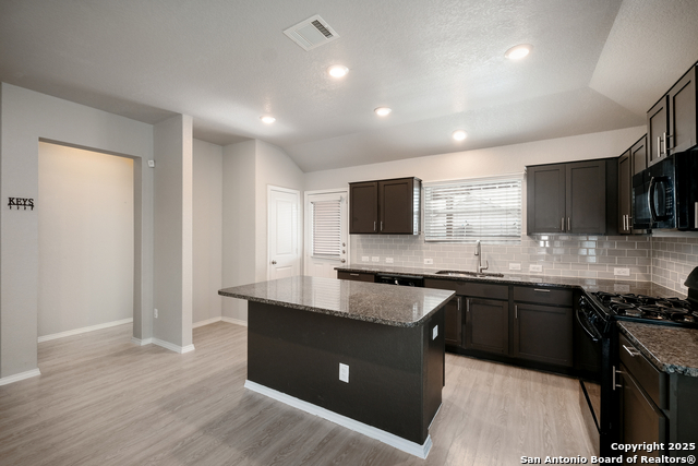 Image 13 of 31 For 9722 Marbach Hill