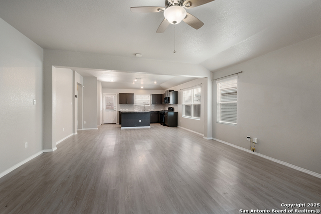 Image 5 of 31 For 9722 Marbach Hill