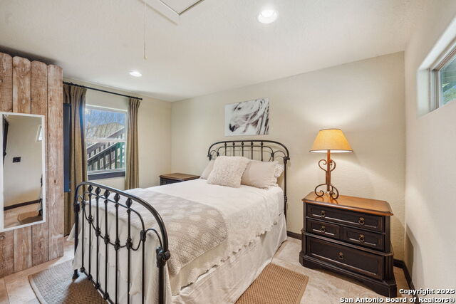 Listing photo id 29 for 219 Vista View