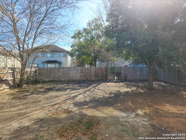 Listing photo id 14 for 430 Centro Hermosa