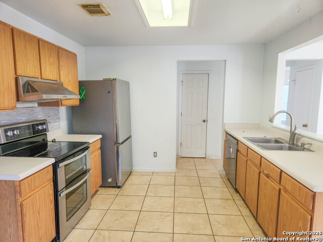 Listing photo id 3 for 430 Centro Hermosa