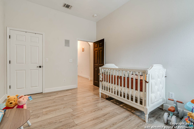 Image 21 of 28 For 11211 Dublin Ct