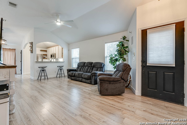 Image 5 of 28 For 11211 Dublin Ct