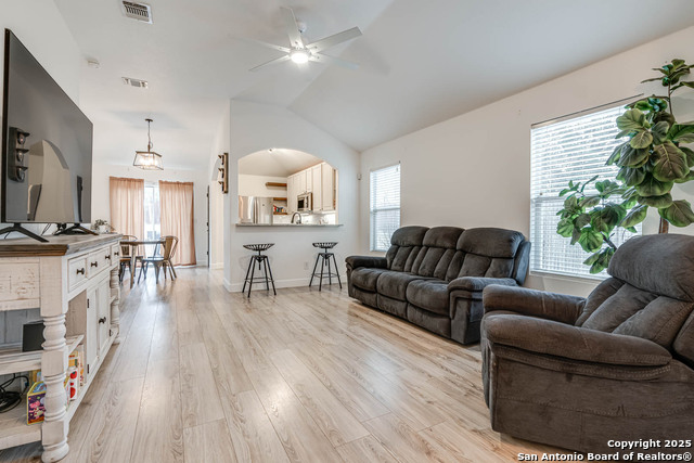 Image 6 of 28 For 11211 Dublin Ct
