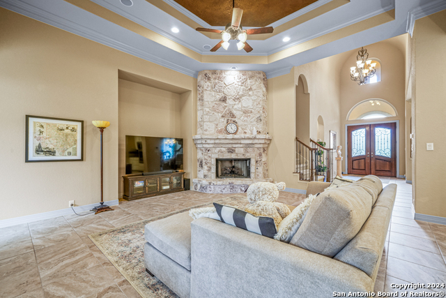 Listing photo id 8 for 1515 Melanie Cir