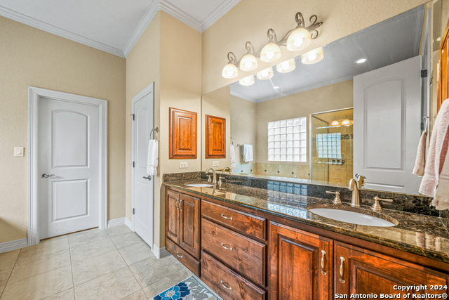 Listing photo id 19 for 1515 Melanie Cir