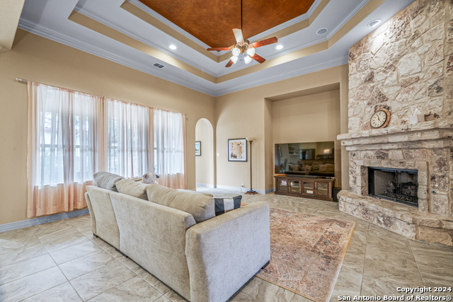 Listing photo id 7 for 1515 Melanie Cir