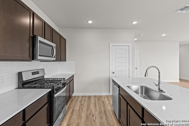 Image 10 of 29 For 5703 Quartz Terrace