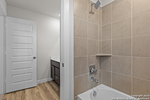 Image 20 of 29 For 5703 Quartz Terrace