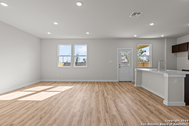 Image 5 of 29 For 5703 Quartz Terrace