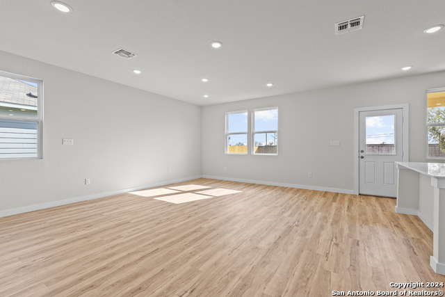 Image 7 of 29 For 5703 Quartz Terrace