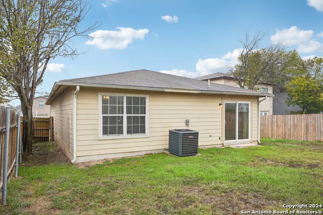 Listing photo id 24 for 3723 Candleglenn