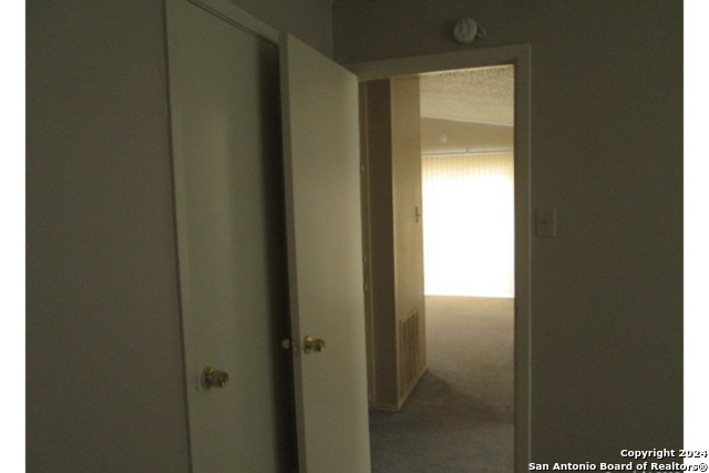 Image 6 of 8 For 4143 Sunrise Crest Dr