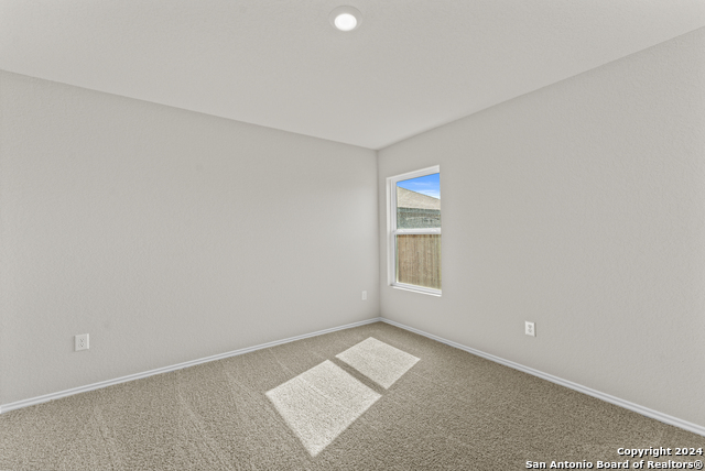 Listing photo id 8 for 20716 Olive Grove St