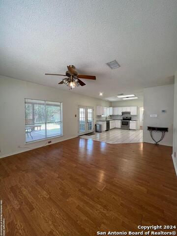 Listing photo id 20 for 15074 Preston Hollow