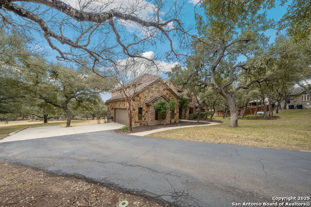 Listing photo id 2 for 190 Saddle Ridge