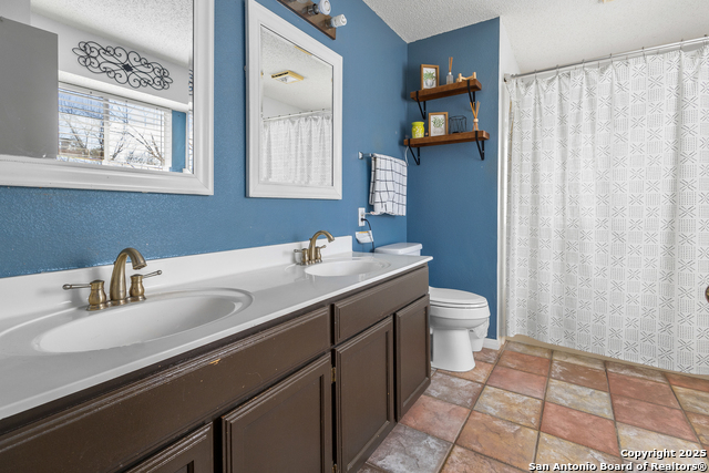 Listing photo id 20 for 7906 Las Olas Blvd