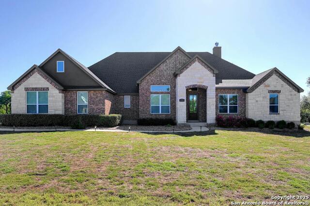 Details for 451 Stone Loop, Castroville, TX 78009