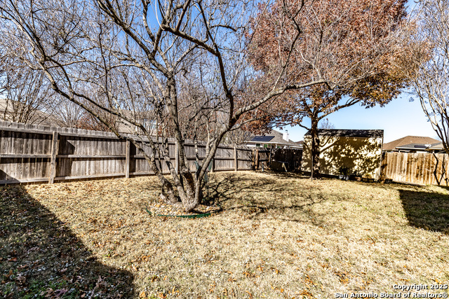 Listing photo id 30 for 9619 Krier Court