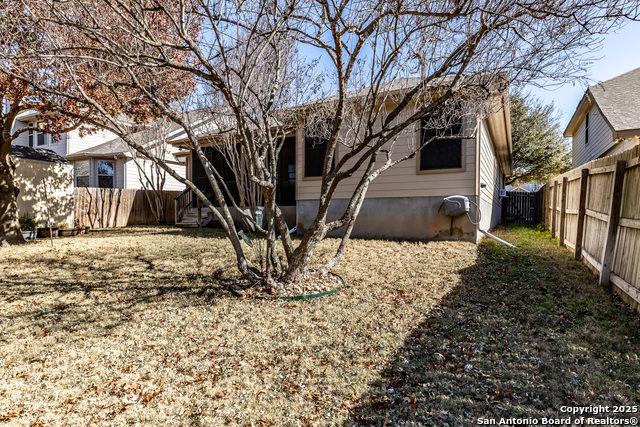 Listing photo id 31 for 9619 Krier Court