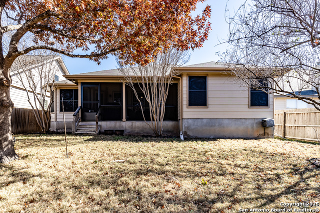 Listing photo id 32 for 9619 Krier Court