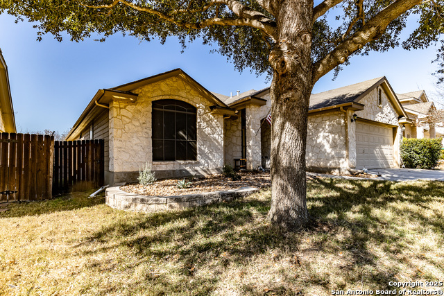 Listing photo id 39 for 9619 Krier Court