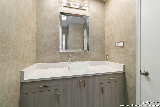 Listing photo id 21 for 12519 Elm Manor St