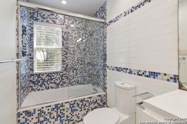 Listing photo id 31 for 12519 Elm Manor St