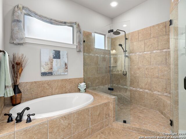 Listing photo id 19 for 4616 Avery Way