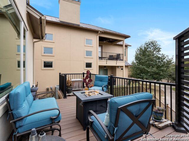 Listing photo id 28 for 4616 Avery Way