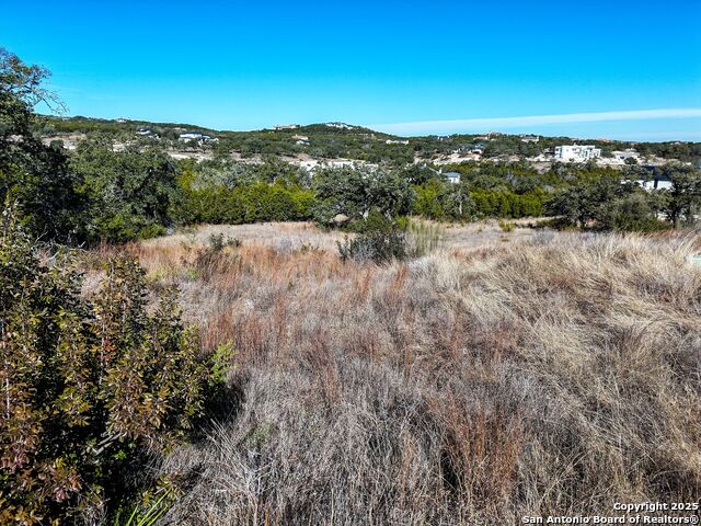 Listing photo id 12 for 24103 Tres Arroyos