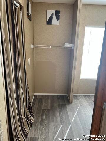 Listing photo id 15 for 1509 Westward Trl