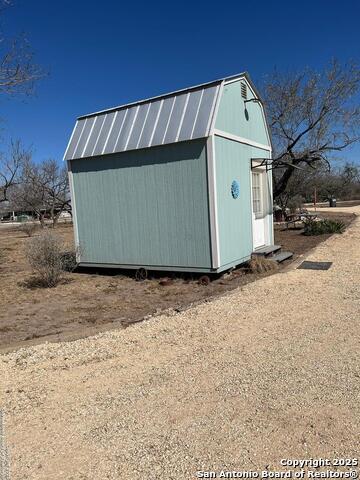 Listing photo id 6 for 1509 Westward Trl